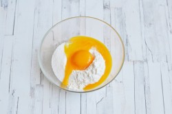 Дрожжевые булочки с заварным кремом - шаг 3