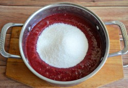 Джем из крыжовника на зиму простой - шаг 6 Джем из крыжовника на зиму простой - шаг 6