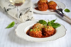 Ежики из индейки с рисом - шаг 11