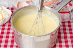 Французский торт из профитролей Крокембуш - шаг 23 Французский торт из профитролей Крокембуш - шаг 23