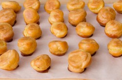 Французский торт из профитролей Крокембуш - шаг 30 Французский торт из профитролей Крокембуш - шаг 30