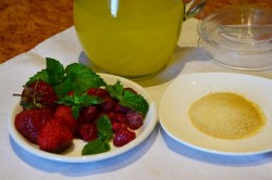 Фруктовое желе из желатина - шаг 1 Фруктовое желе из желатина - шаг 1