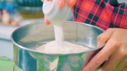 Вкусный фруктовый пирог с ванилью и абрикосами к чаю - шаг 3 Вкусный фруктовый пирог с ванилью и абрикосами к чаю - шаг 3