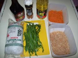 Фунчоза со свининой и овощами - шаг 1