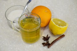 Глинтвейн из белого вина - шаг 1