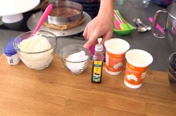 Голый торт с фруктами шоколадный бисквит с маскарпоне - шаг 14 Голый торт с фруктами шоколадный бисквит с маскарпоне - шаг 14