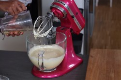 Голый торт с фруктами шоколадный бисквит с маскарпоне - шаг 7 Голый торт с фруктами шоколадный бисквит с маскарпоне - шаг 7