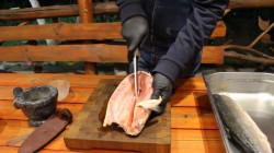 Горбуша холодного копчения - шаг 3