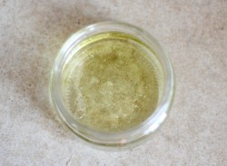 Горчично медовая заправка для салата - шаг 2 Горчично медовая заправка для салата - шаг 2