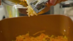 Гороховый суп с мясом свинины и копченостями - шаг 11