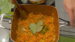 Гороховый суп с мясом свинины и копченостями - шаг 12