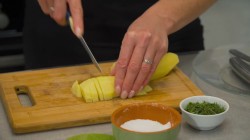 Гороховый суп с мясом свинины и копченостями - шаг 20