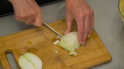 Гороховый суп с мясом свинины и копченостями - шаг 6