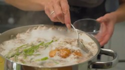 Гороховый суп с мясом свинины и копченостями - шаг 9