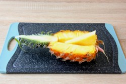 Гранита десерт из ананаса и манго - шаг 2 Гранита десерт из ананаса и манго - шаг 2