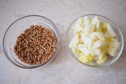 Гречневый суп с курицей - шаг 3 Гречневый суп с курицей - шаг 3