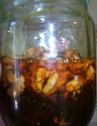 Грецкие орехи с медом - шаг 7 Грецкие орехи с медом - шаг 7