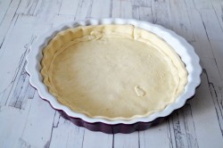 Грушевый пирог со сливками и миндалем - шаг 4