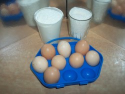 Торт Губка Боб из мастики - шаг 1