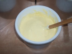 Торт Губка Боб из мастики - шаг 11