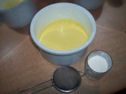 Торт Губка Боб из мастики - шаг 8