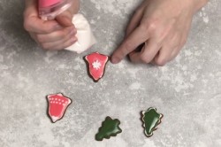 Имбирные пряники с глазурью на Новый год - шаг 19 Имбирные пряники с глазурью на Новый год - шаг 19