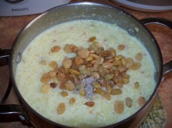 Индийский десерт кхир с мёдом - шаг 3