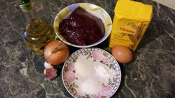 Жареная печень с луком - шаг 1