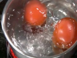 Жареные баклажаны на зиму с помидорами, пряностями и уксусом - шаг 1