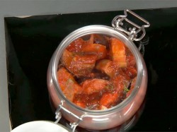 Жареные баклажаны на зиму с помидорами, пряностями и уксусом - шаг 11