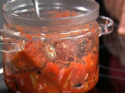 Жареные баклажаны на зиму с помидорами, пряностями и уксусом - шаг 9