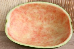 Желе с фруктами в арбузе - шаг 4 Желе с фруктами в арбузе - шаг 4