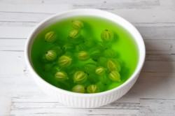 Желе с крыжовником Изумруд - шаг 4