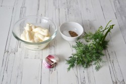 Кабачки с помидорами и майонезом жареные - шаг 4