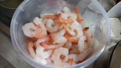 Кальмары и креветки в панировке - шаг 1