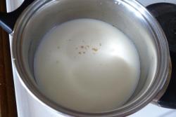 Запеченный картофель в молоке - шаг 2