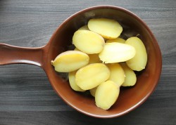 Картошка в духовке с сыром и майонезом - шаг 5 Картошка в духовке с сыром и майонезом - шаг 5