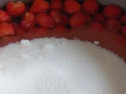 Клубничный конфитюр - шаг 8 Клубничный конфитюр - шаг 8