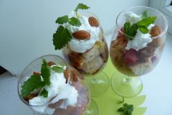 Десерт клубничный с бисквитом - шаг 8