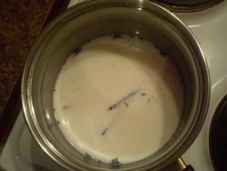 Десерт клубничный с бисквитом - шаг 3