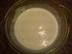 Десерт клубничный с бисквитом - шаг 5