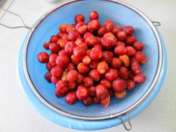 Клубничное варенье в мультиварке - шаг 3