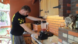 Клубничные куриные крылышки с клубничным соусом - шаг 11 Клубничные куриные крылышки с клубничным соусом - шаг 11