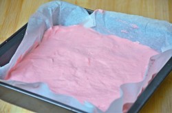 Десерт Клубничные облака с желатином - шаг 7