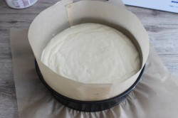 Торт с клубникой с желатином и кокосовой стружкой - шаг 4 Торт с клубникой с желатином и кокосовой стружкой - шаг 4