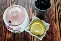 Компот из черемухи на зиму - шаг 1 Компот из черемухи на зиму - шаг 1