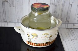 Компот из груш 3 литровая банка на зиму - шаг 6 Компот из груш 3 литровая банка на зиму - шаг 6