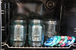 Компот из ирги и малины на зиму - шаг 1 Компот из ирги и малины на зиму - шаг 1