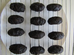 Конфеты чернослив в шоколаде - шаг 7 Конфеты чернослив в шоколаде - шаг 7