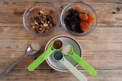 Конфеты из сухофруктов и орехов своими руками - шаг 1